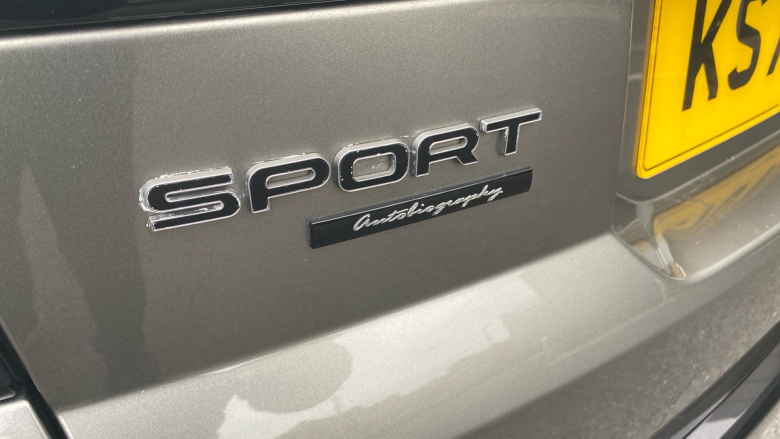 Land Rover Range Rover Sport 3.0 D300 Autobiography Dynamic 5dr Auto [7 Seat] Diesel Estate